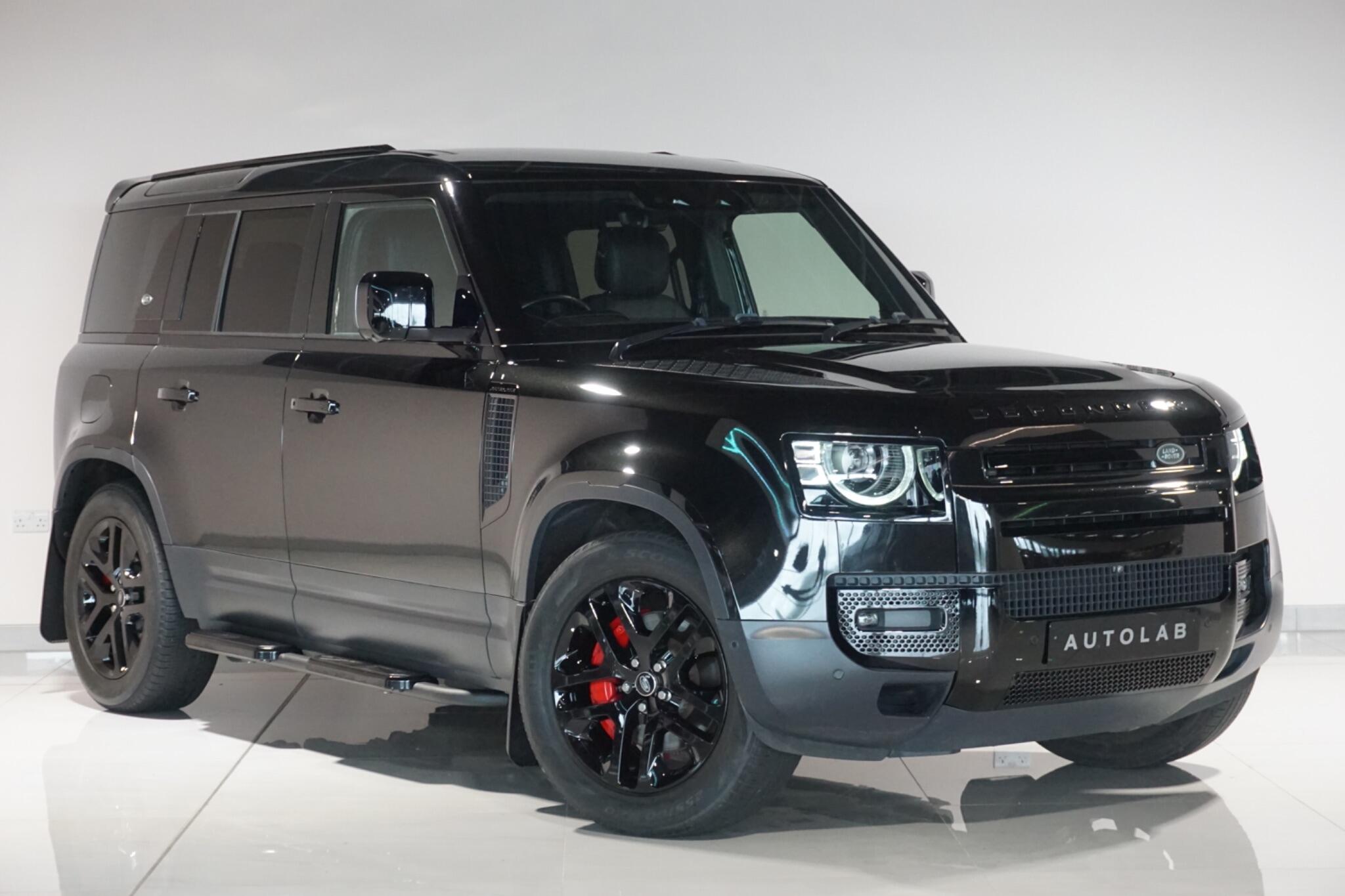 Land Rover Defender 110 3.0 D300 MHEV HSE SUV 5dr Diesel Auto 4WD Euro 6 (s/s) (300 ps)